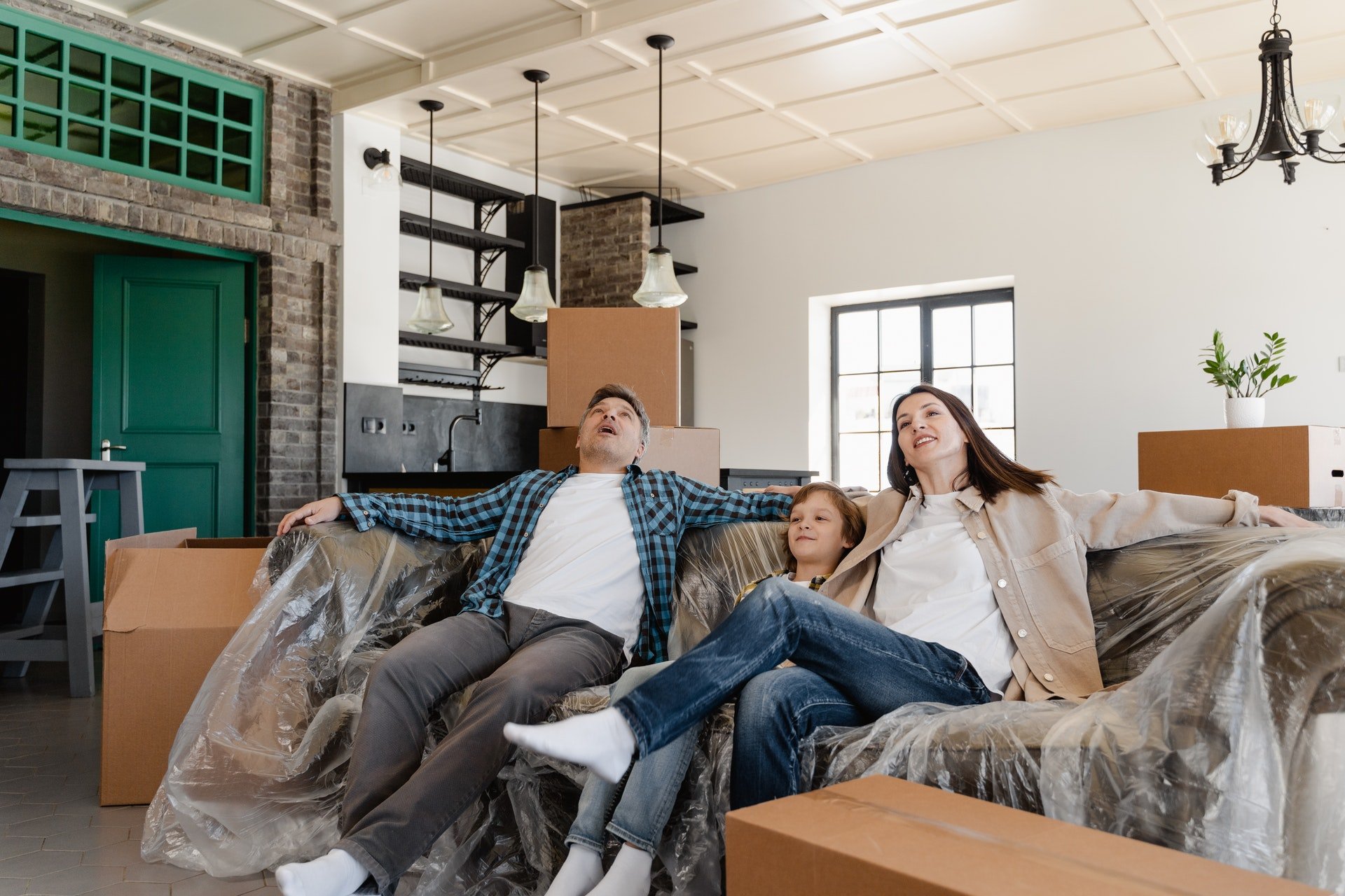 Spring Move In 10 tips for home moving in spring: how to prepare for moving.